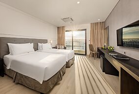 Wyndham Danang Golden Bay