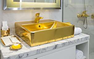 Wyndham Danang Golden Bay