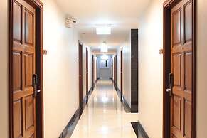 Golden Foyer Suvarnabhumi Airport Hotel