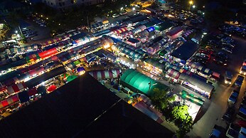 Golden Foyer Suvarnabhumi Airport Hotel