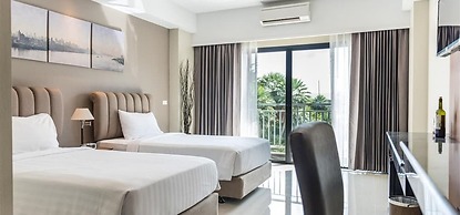 Golden Foyer Suvarnabhumi Airport Hotel