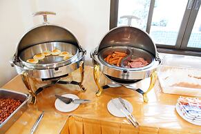 Golden Foyer Suvarnabhumi Airport Hotel