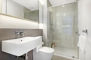 The Fifth Serviced Apartments