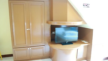 Danel Pensionne House
