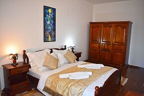 Hotel Kulla e Balshajve