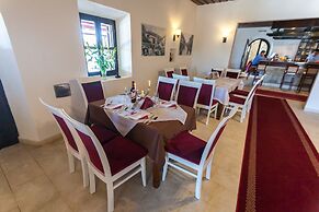 Hotel Kulla e Balshajve