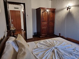 Hotel Kulla e Balshajve