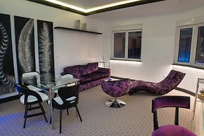 Andromeda Downtown Suites