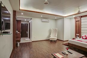 Hotel The Royal Krishna