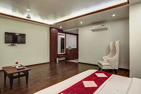 Hotel The Royal Krishna