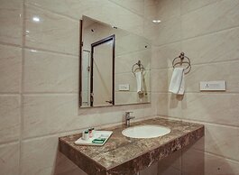 Hotel The Royal Krishna