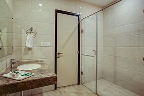 Hotel The Royal Krishna