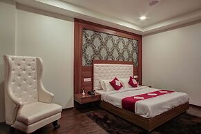 Hotel The Royal Krishna