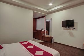 Hotel The Royal Krishna