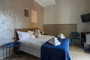 B&B Metropolitan