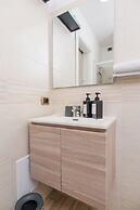 B&B Metropolitan
