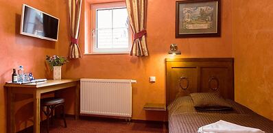 Hotel Karlštejn