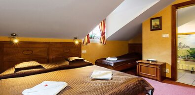 Hotel Karlštejn