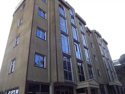 The Lions Den Hotel