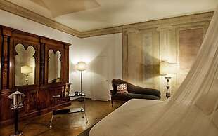 Cortona Charme Suite Reale