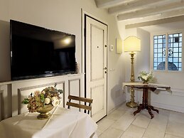 QK Costa58 Home Tower