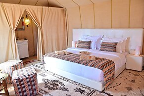 Saharian Luxury Camp