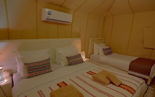 Saharian Luxury Camp