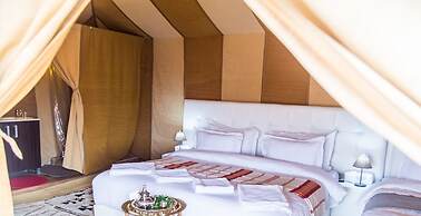 Saharian Luxury Camp