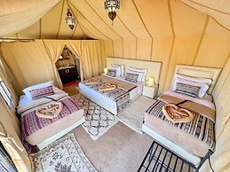 Saharian Luxury Camp