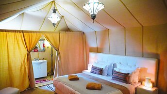 Saharian Luxury Camp