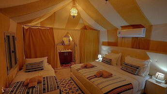 Saharian Luxury Camp