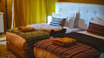 Saharian Luxury Camp