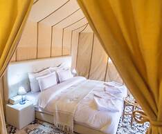 Saharian Luxury Camp