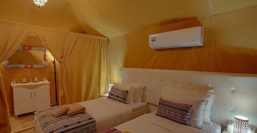 Saharian Luxury Camp