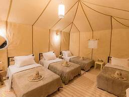 Saharian Luxury Camp