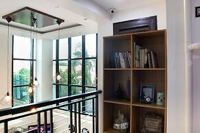 Circle-b Apartelle & Suites