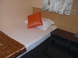 Dynasty Commercial Hotel