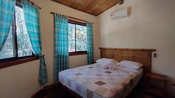 Raratonga Hotel &  Apartments