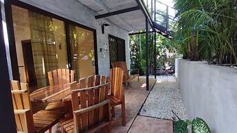 Raratonga Hotel &  Apartments