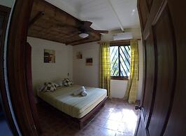 Raratonga Hotel &  Apartments