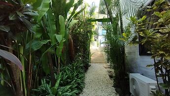 Raratonga Hotel &  Apartments