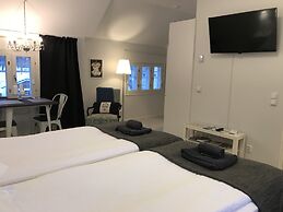 Green Door Apartments