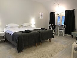 Green Door Apartments