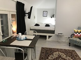 Green Door Apartments