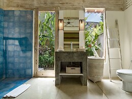 Mannao Estate by Villa Finder