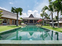 Mannao Estate by Villa Finder