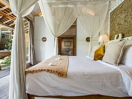 Mannao Estate by Villa Finder