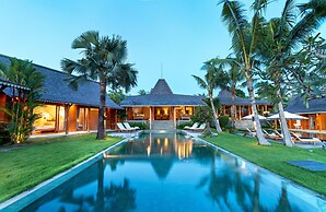 Mannao Estate by Villa Finder