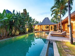 Mannao Estate by Villa Finder