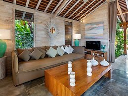 Mannao Estate by Villa Finder